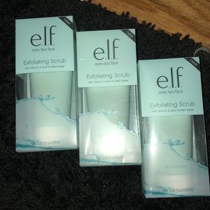 Elf exfoliating scrub